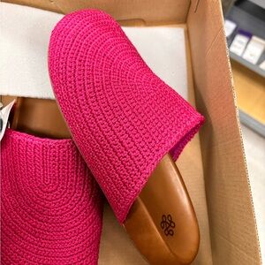 Size 8 Bolinas Crochet Clogs New (The Sak)